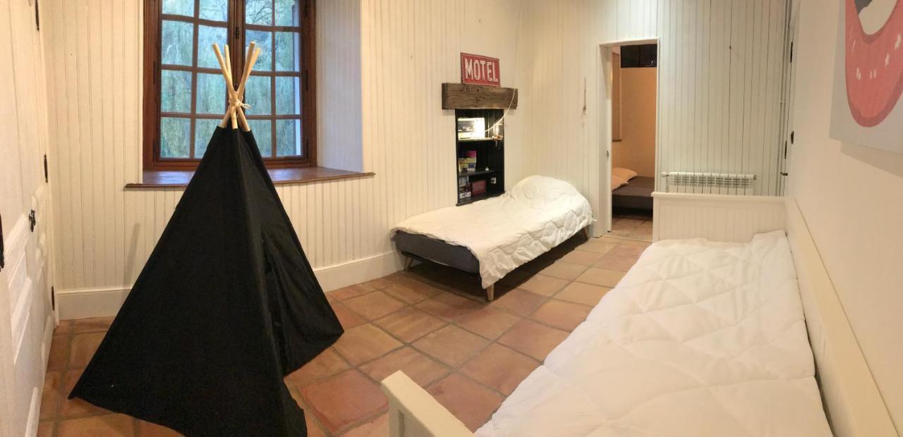 Domaine Du Moulin Bed & Breakfast Mouzieys-Teulet Luaran gambar