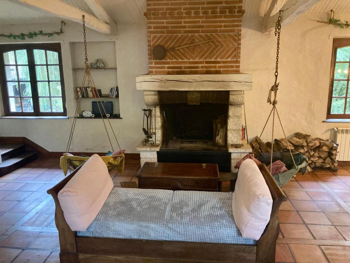 Domaine Du Moulin Bed & Breakfast Mouzieys-Teulet Luaran gambar